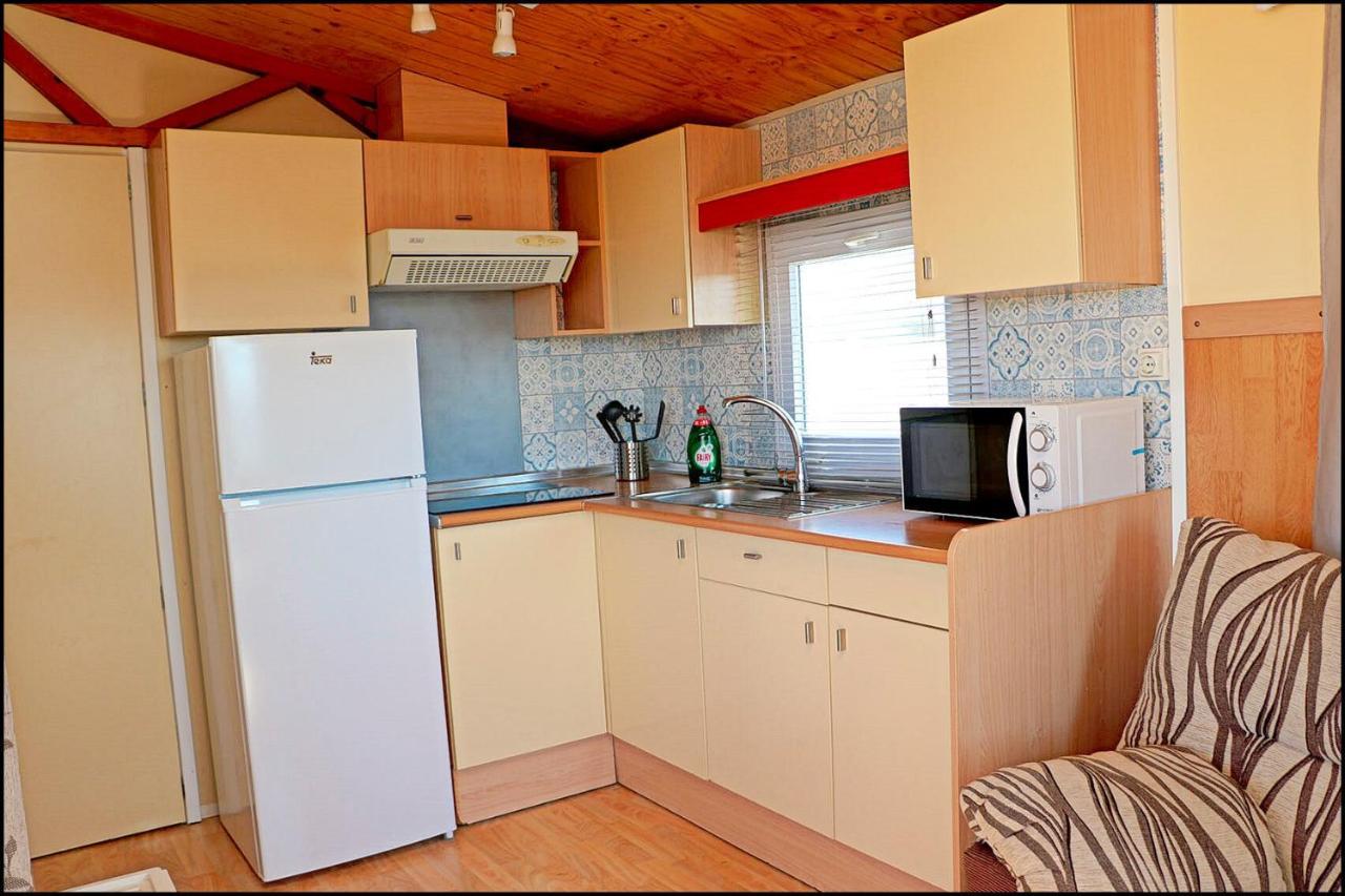 Bungalow Con Piscina Privada Conil De La Frontera Exteriör bild
